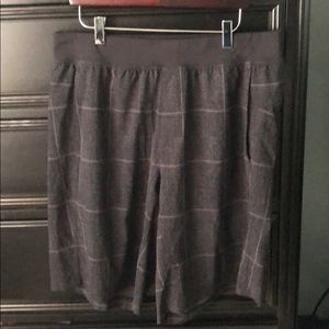 Lululemon T.H.E 11” Short *linerless